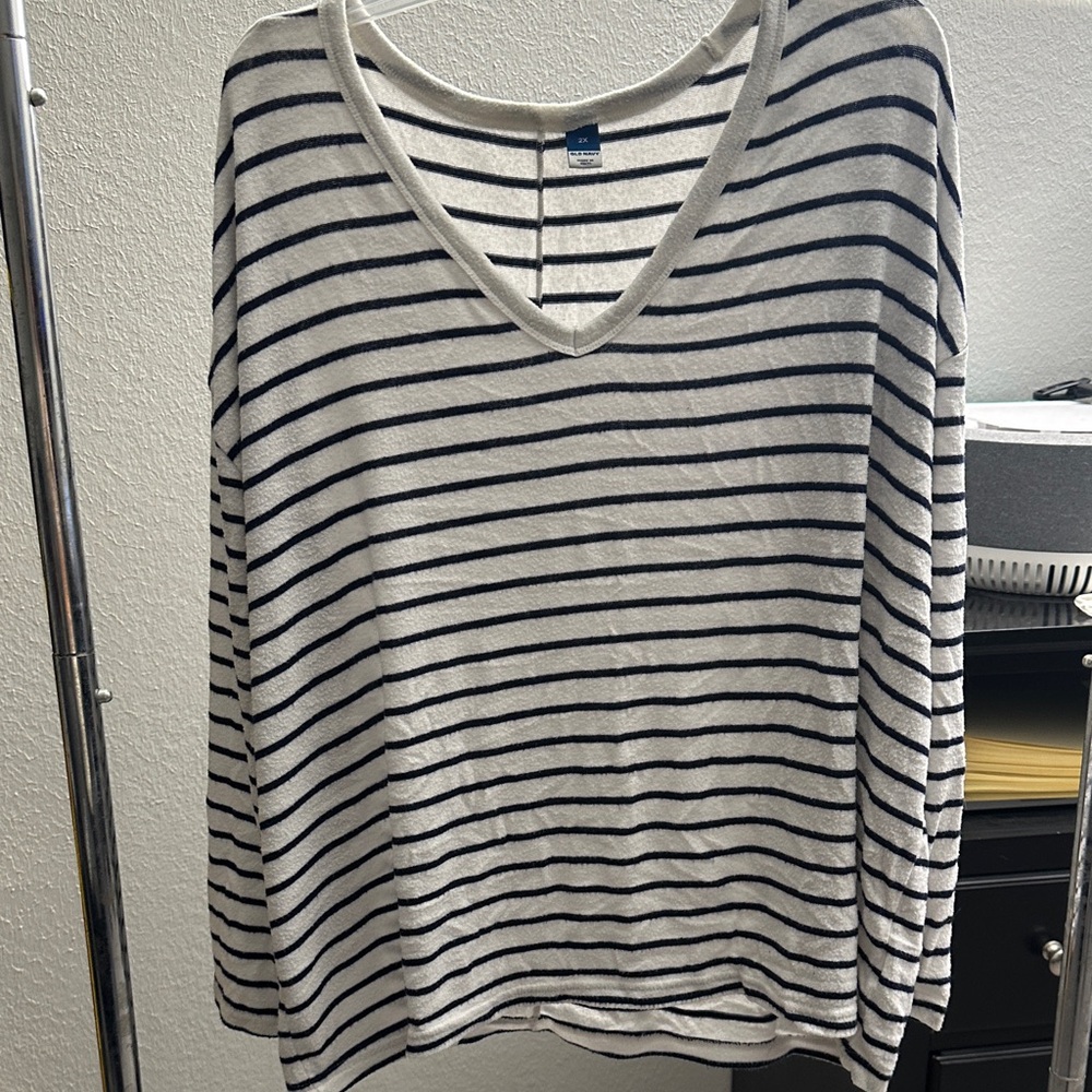 Old Navy Navy Striped Long Sleeve Top